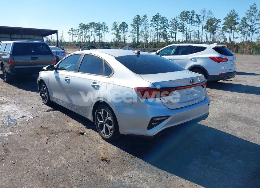 Photo 3 of 2019 Kia Forte LXS (VIN 3KPF24ADXKE007240)