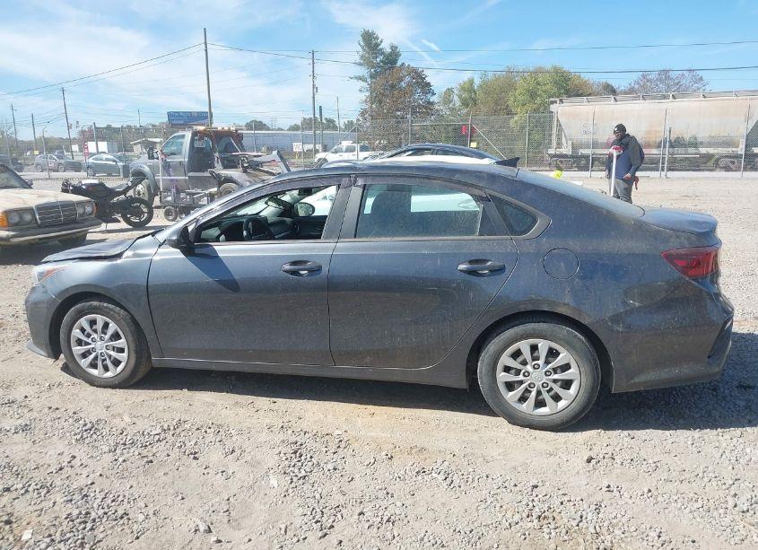 Photo 14 of 2019 Kia Forte FE (VIN 3KPF24ADXKE008470)