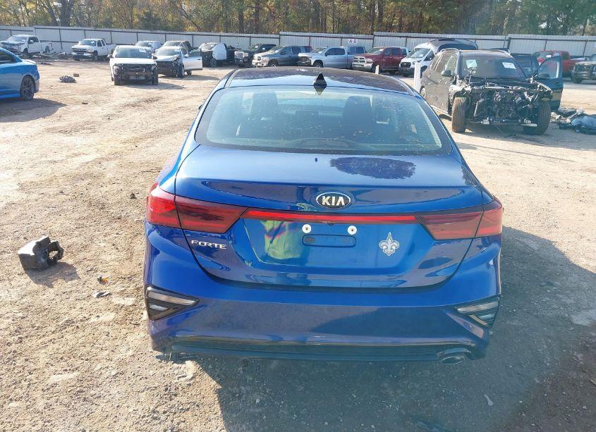 Photo 17 of 2019 Kia Forte LXS (VIN 3KPF24ADXKE010882)
