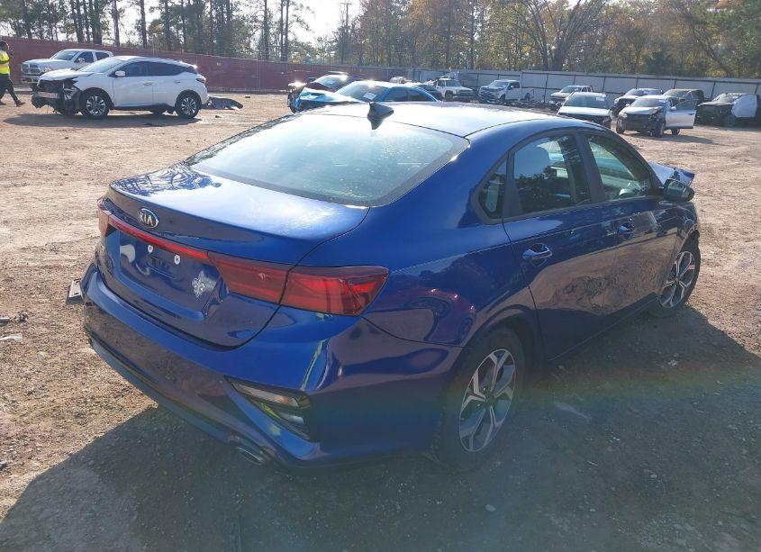 Photo 4 of 2019 Kia Forte LXS (VIN 3KPF24ADXKE010882)