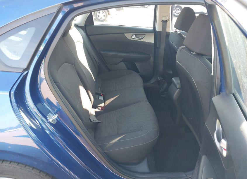 Photo 8 of 2019 Kia Forte LXS (VIN 3KPF24ADXKE010882)