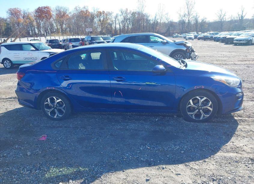 Photo 13 of 2019 Kia Forte LXS (VIN 3KPF24ADXKE034471)