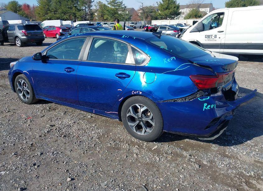Photo 3 of 2019 Kia Forte LXS (VIN 3KPF24ADXKE034471)