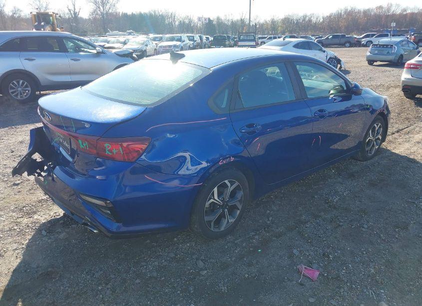 Photo 4 of 2019 Kia Forte LXS (VIN 3KPF24ADXKE034471)