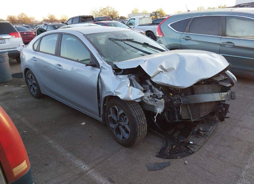 2019 Kia Forte LXS (VIN 3KPF24ADXKE044787) main photo