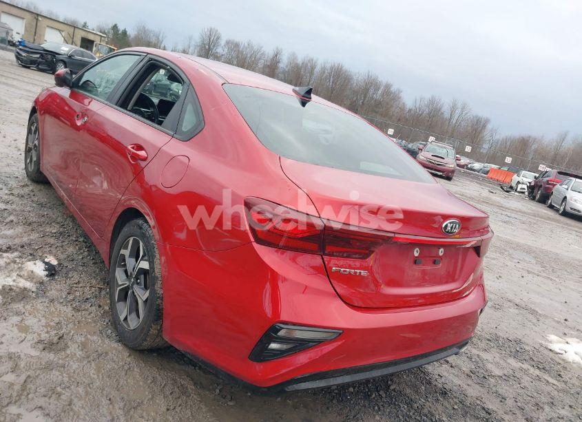 Photo 3 of 2019 Kia Forte LXS (VIN 3KPF24ADXKE046183)