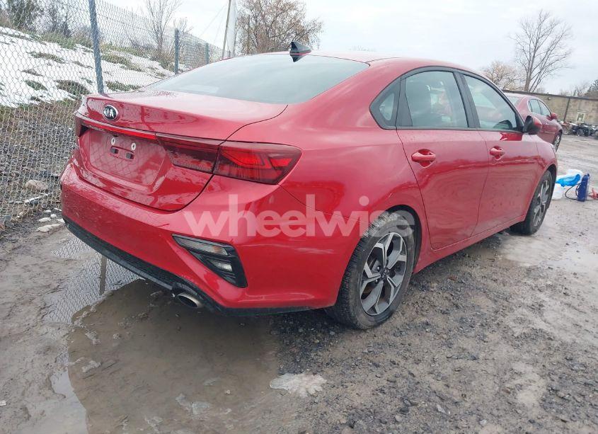 Photo 4 of 2019 Kia Forte LXS (VIN 3KPF24ADXKE046183)