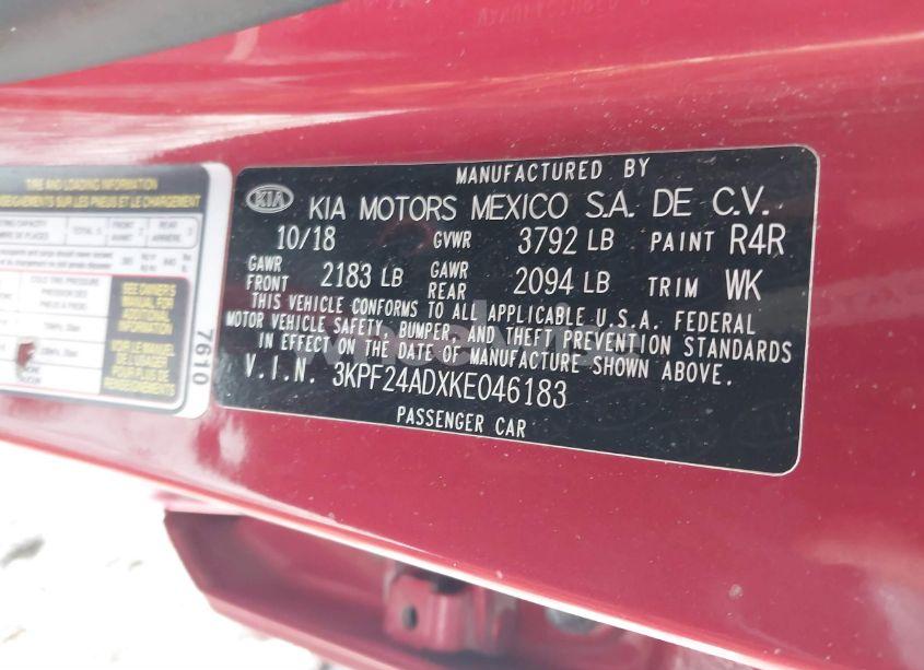 Photo 9 of 2019 Kia Forte LXS (VIN 3KPF24ADXKE046183)