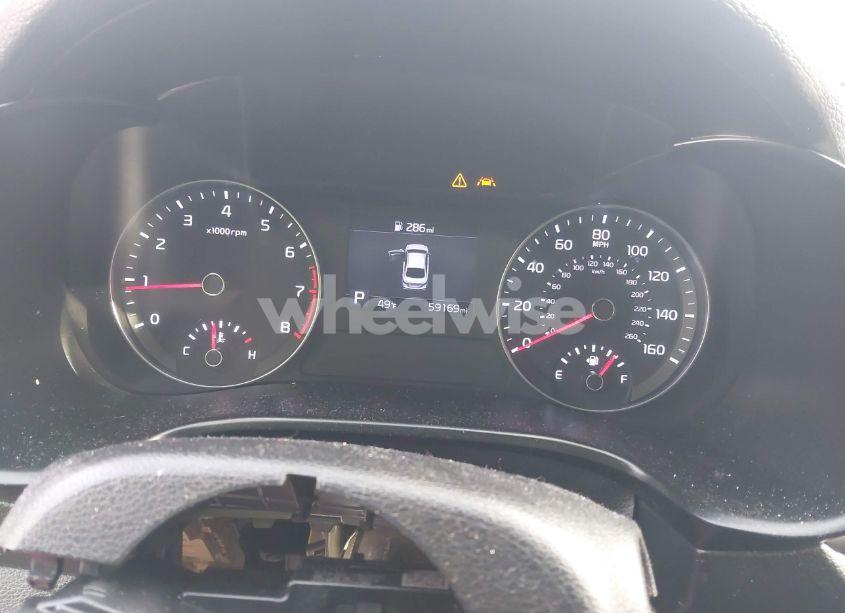 Photo 7 of 2019 Kia Forte LXS (VIN 3KPF24ADXKE048242)