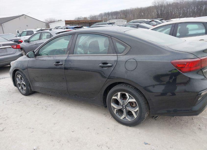 Photo 14 of 2019 Kia Forte LXS (VIN 3KPF24ADXKE055174)