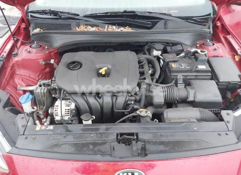 Photo 10 of 2019 Kia Forte LXS (VIN 3KPF24ADXKE055725)