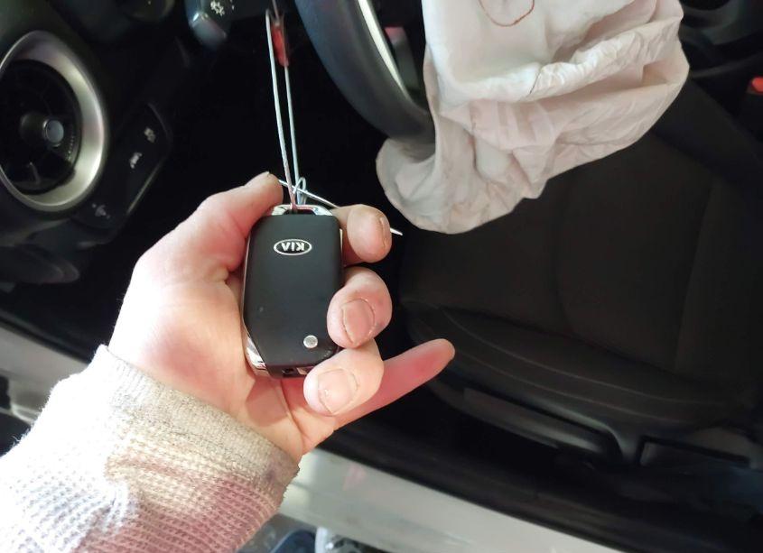 Photo 10 of 2019 Kia Forte LXS (VIN 3KPF24ADXKE059287)