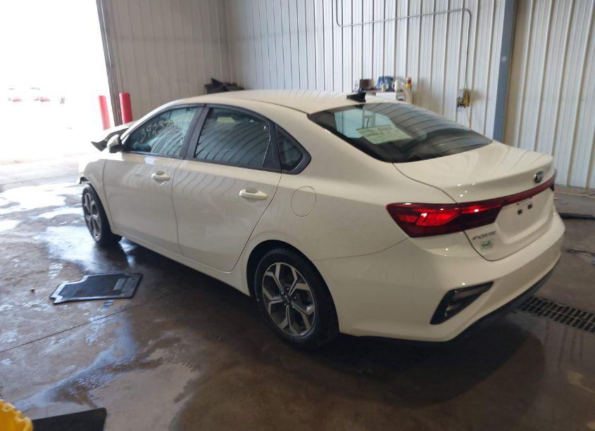 Photo 3 of 2019 Kia Forte LXS (VIN 3KPF24ADXKE059287)