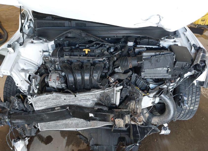 Photo 9 of 2019 Kia Forte LXS (VIN 3KPF24ADXKE059287)