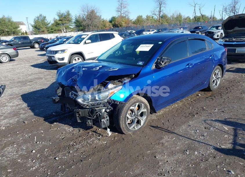 Photo 2 of 2019 Kia Forte LXS (VIN 3KPF24ADXKE099434)