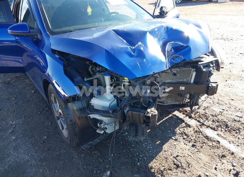 Photo 6 of 2019 Kia Forte LXS (VIN 3KPF24ADXKE099434)