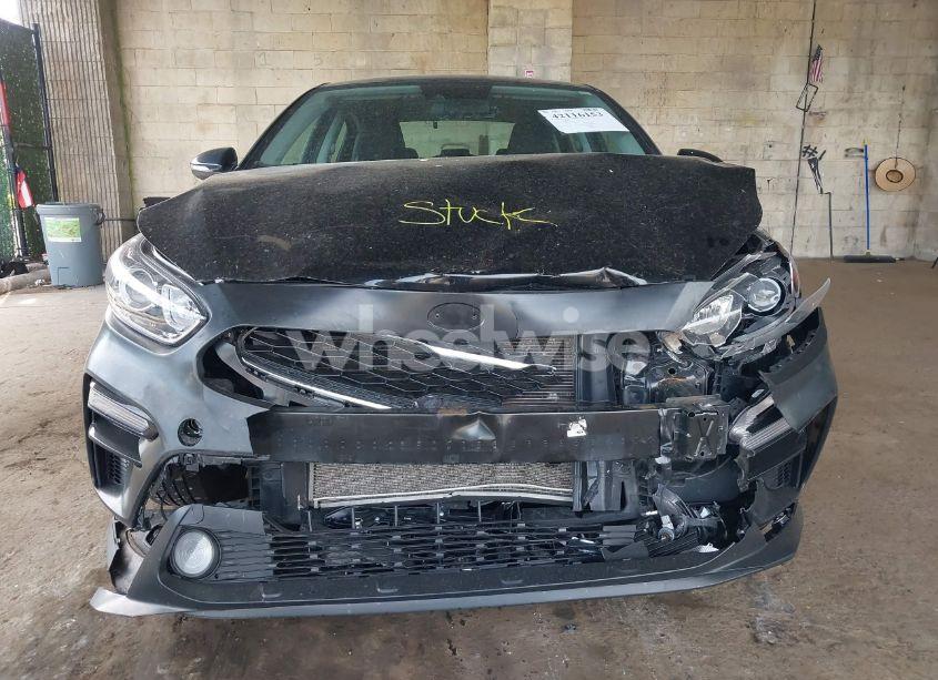 Photo 12 of 2019 Kia Forte LXS (VIN 3KPF24ADXKE103885)