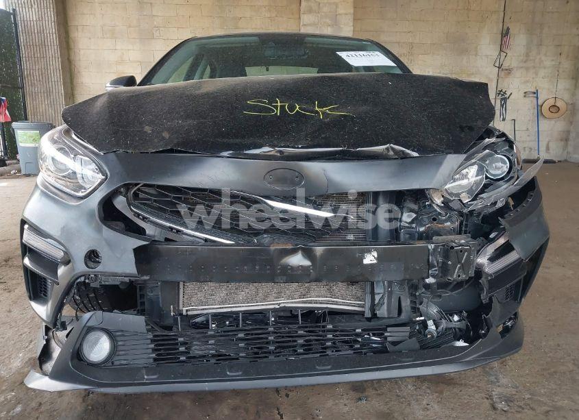 Photo 6 of 2019 Kia Forte LXS (VIN 3KPF24ADXKE103885)