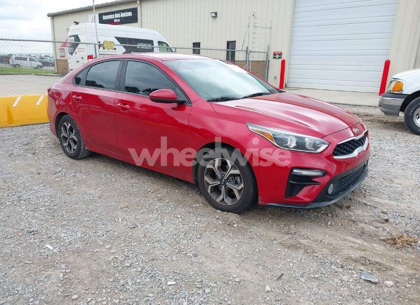 2019 Kia Forte LXS (VIN 3KPF24ADXKE108732) main photo