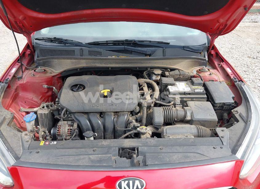 Photo 10 of 2019 Kia Forte LXS (VIN 3KPF24ADXKE108732)