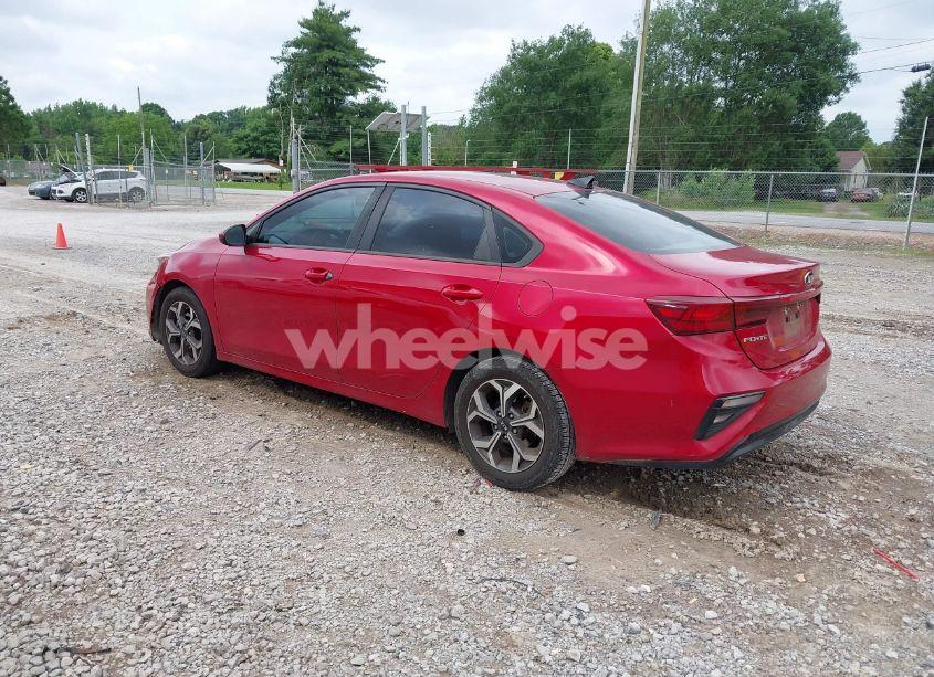 Photo 3 of 2019 Kia Forte LXS (VIN 3KPF24ADXKE108732)