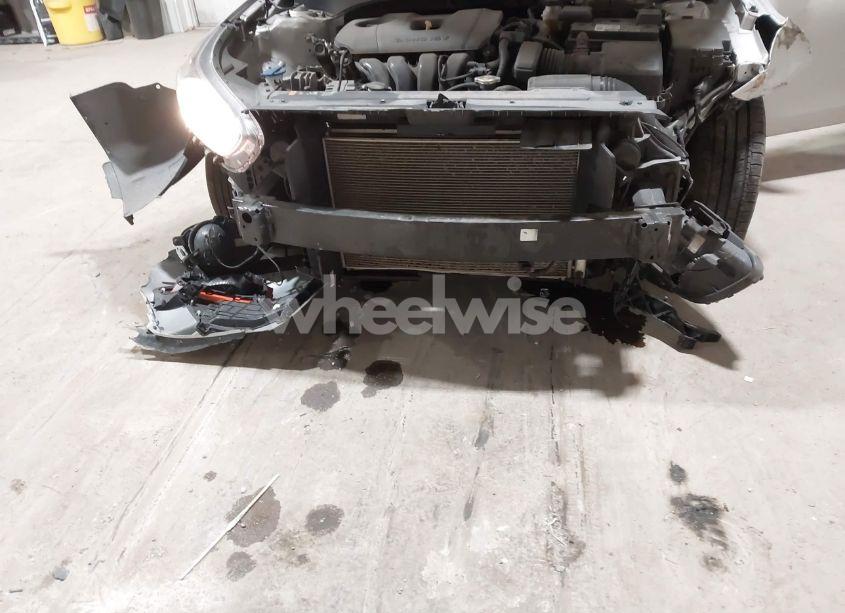 Photo 6 of 2019 Kia Forte LXS (VIN 3KPF24ADXKE109783)