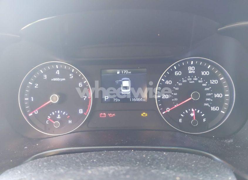 Photo 7 of 2019 Kia Forte LXS (VIN 3KPF24ADXKE122078)