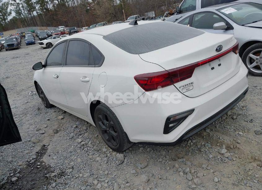 Photo 3 of 2019 Kia Forte LXS (VIN 3KPF24ADXKE127538)
