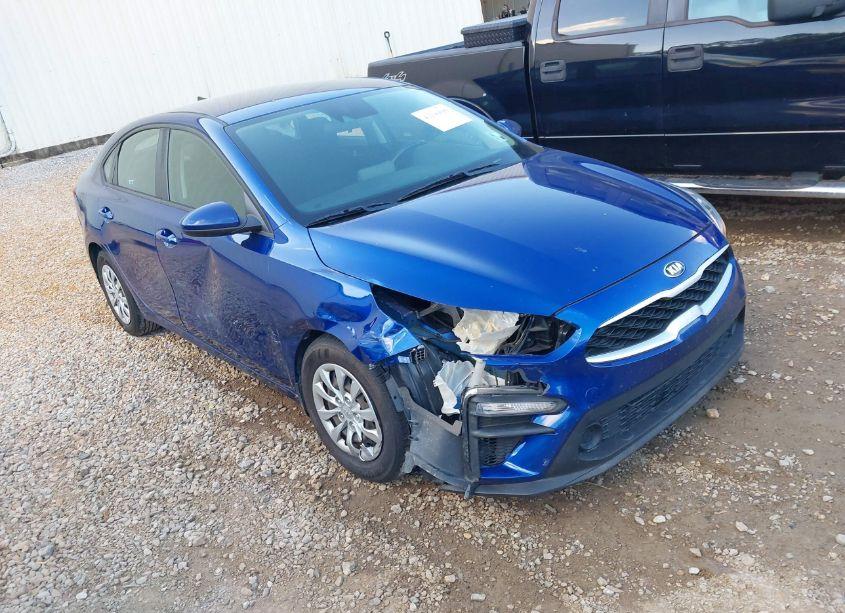 2019 Kia Forte FE/LXS (VIN 3KPF24ADXKE134179) main photo