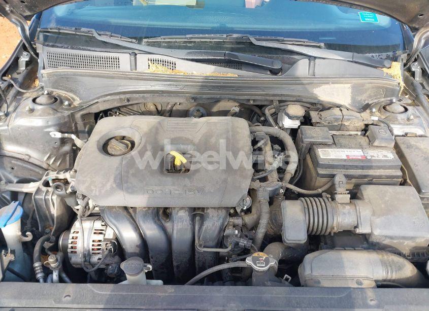 Photo 10 of 2019 Kia Forte LXS (VIN 3KPF24ADXKE139561)