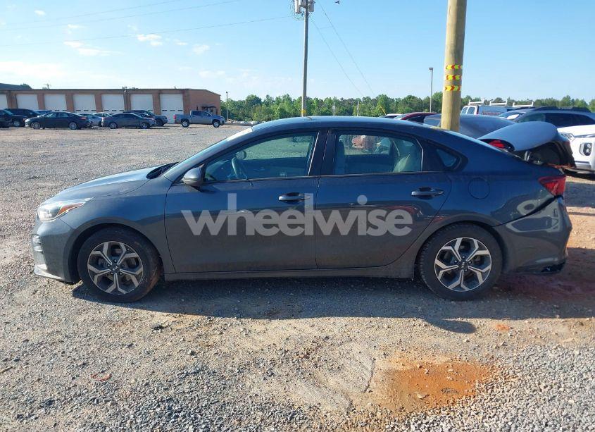 Photo 14 of 2019 Kia Forte LXS (VIN 3KPF24ADXKE139561)