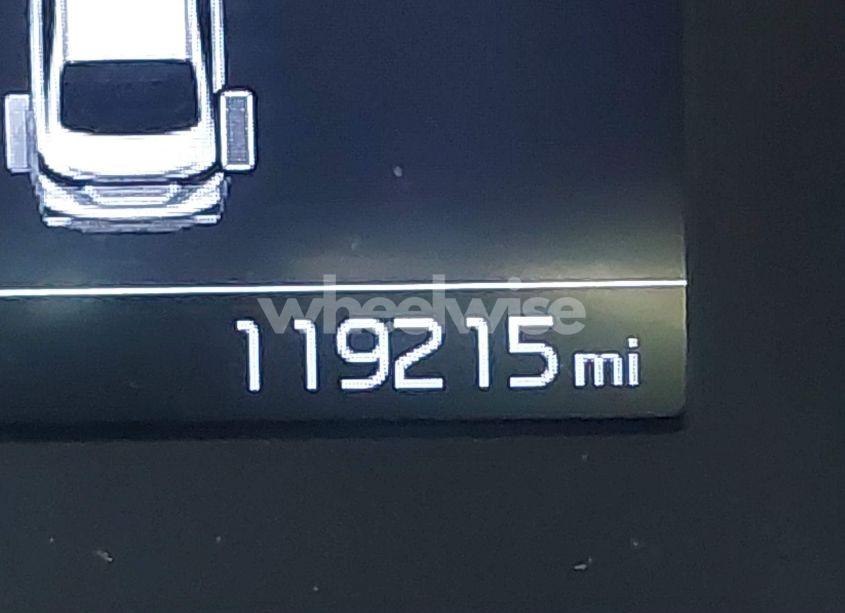 Photo 15 of 2019 Kia Forte LXS (VIN 3KPF24ADXKE139561)