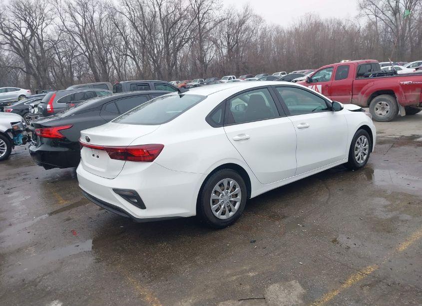 Photo 4 of 2020 Kia Forte FE (VIN 3KPF24ADXLE179964)