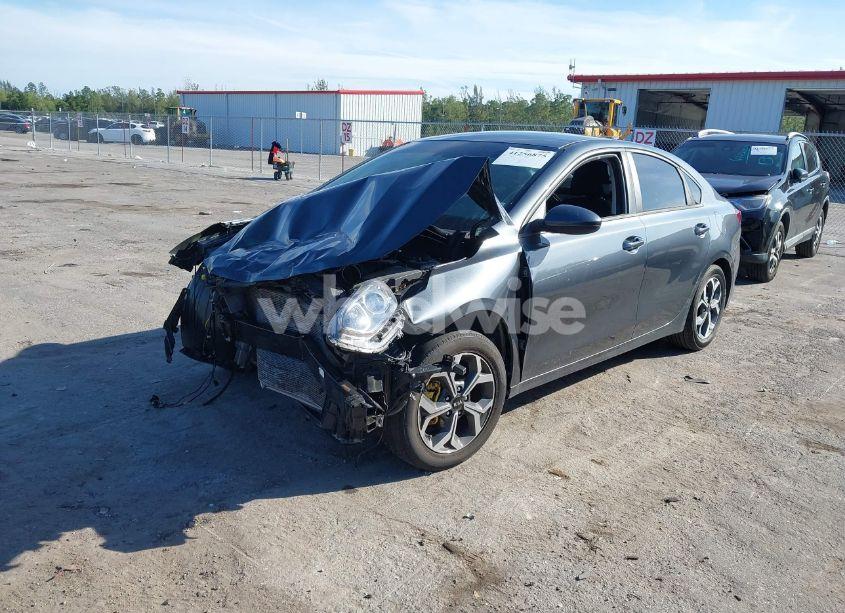 Photo 2 of 2020 Kia Forte LXS (VIN 3KPF24ADXLE192049)