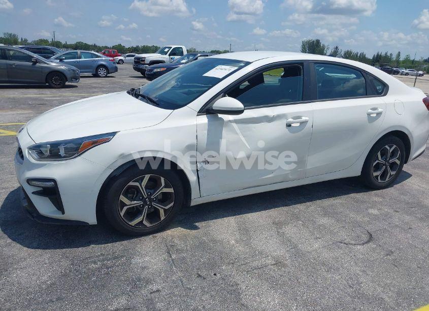 Photo 6 of 2020 Kia Forte LXS (VIN 3KPF24ADXLE199230)