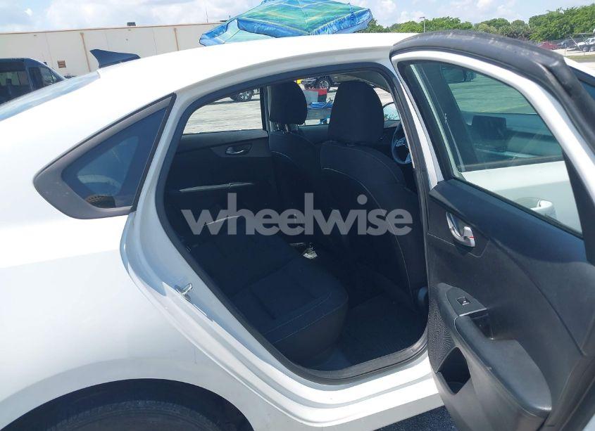 Photo 8 of 2020 Kia Forte LXS (VIN 3KPF24ADXLE199230)