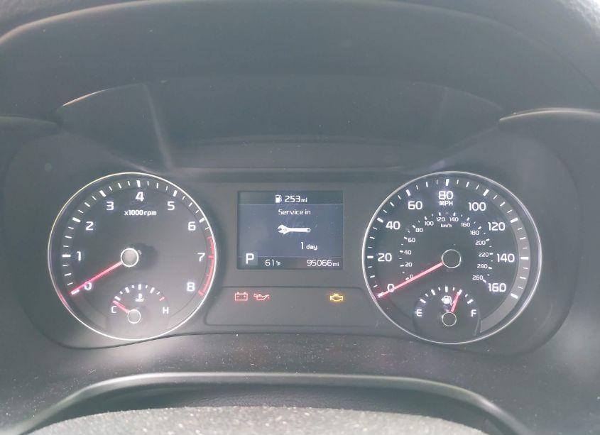 Photo 7 of 2020 Kia Forte FE (VIN 3KPF24ADXLE205043)