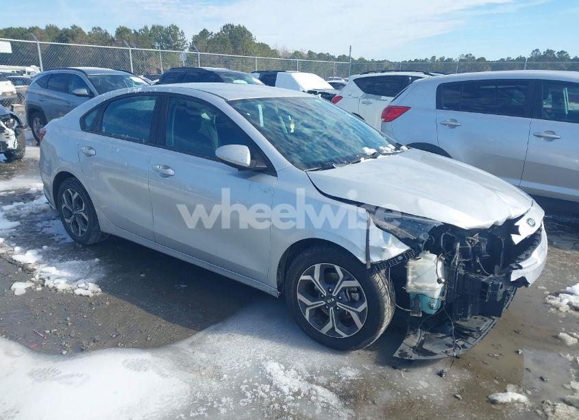 2020 Kia Forte LXS (VIN 3KPF24ADXLE205334) main photo