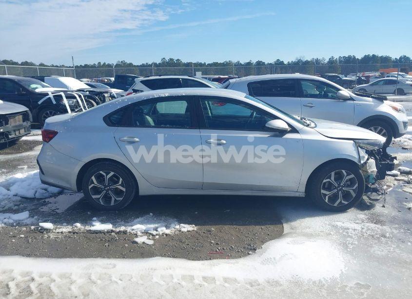 Photo 13 of 2020 Kia Forte LXS (VIN 3KPF24ADXLE205334)