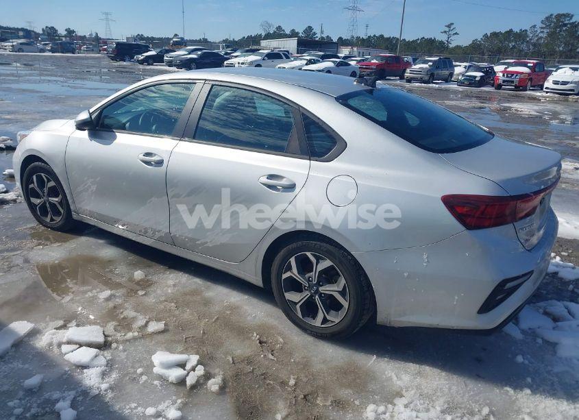 Photo 3 of 2020 Kia Forte LXS (VIN 3KPF24ADXLE205334)