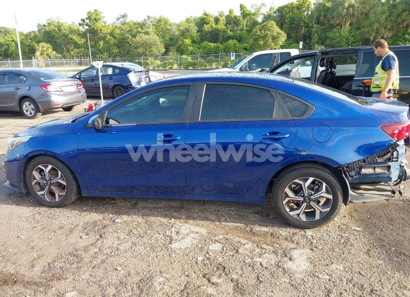 Photo 14 of 2020 Kia Forte LXS (VIN 3KPF24ADXLE212901)