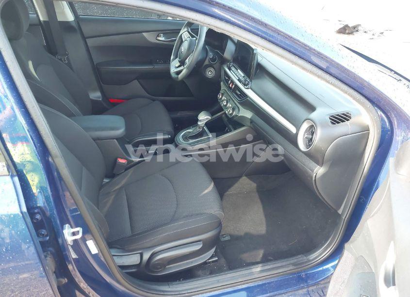 Photo 5 of 2020 Kia Forte LXS (VIN 3KPF24ADXLE212901)