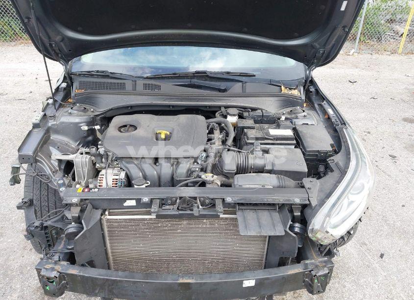 Photo 10 of 2020 Kia Forte LXS (VIN 3KPF24ADXLE212929)