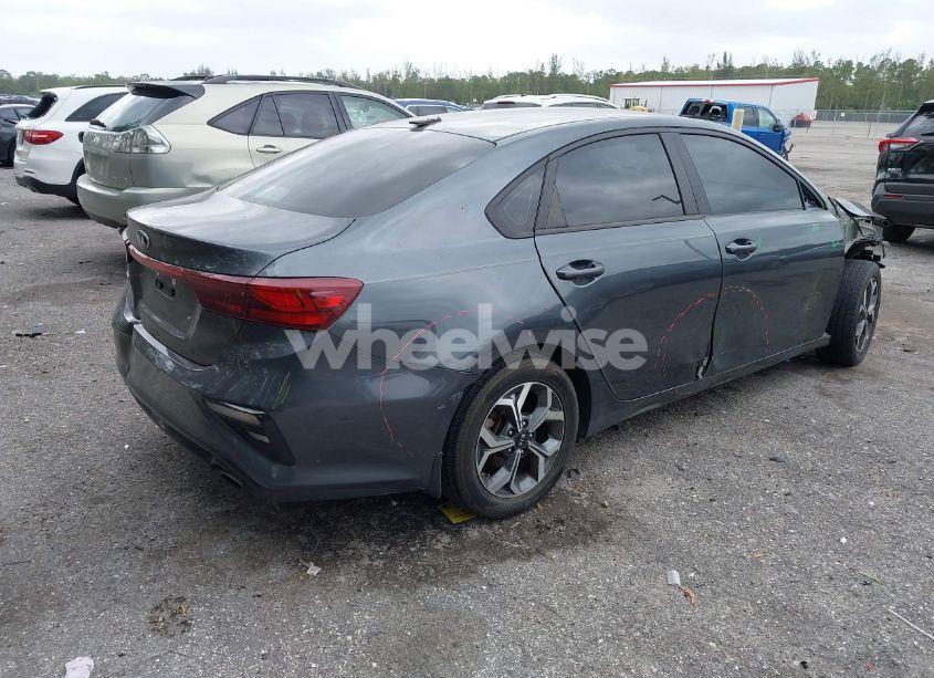 Photo 4 of 2020 Kia Forte LXS (VIN 3KPF24ADXLE212929)