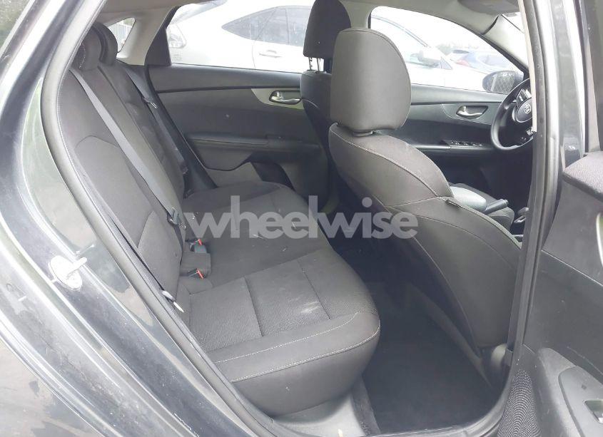 Photo 8 of 2020 Kia Forte LXS (VIN 3KPF24ADXLE212929)