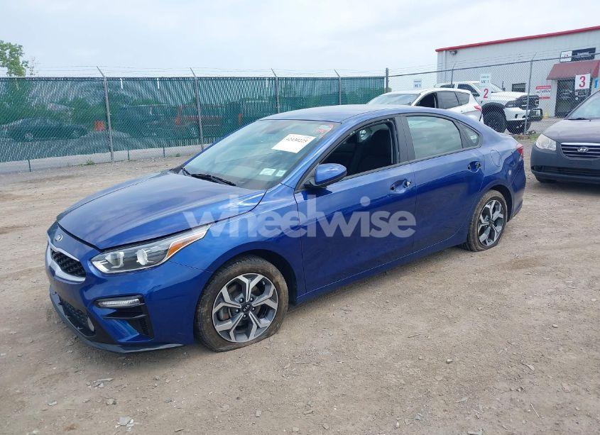 Photo 2 of 2020 Kia Forte LXS (VIN 3KPF24ADXLE262293)