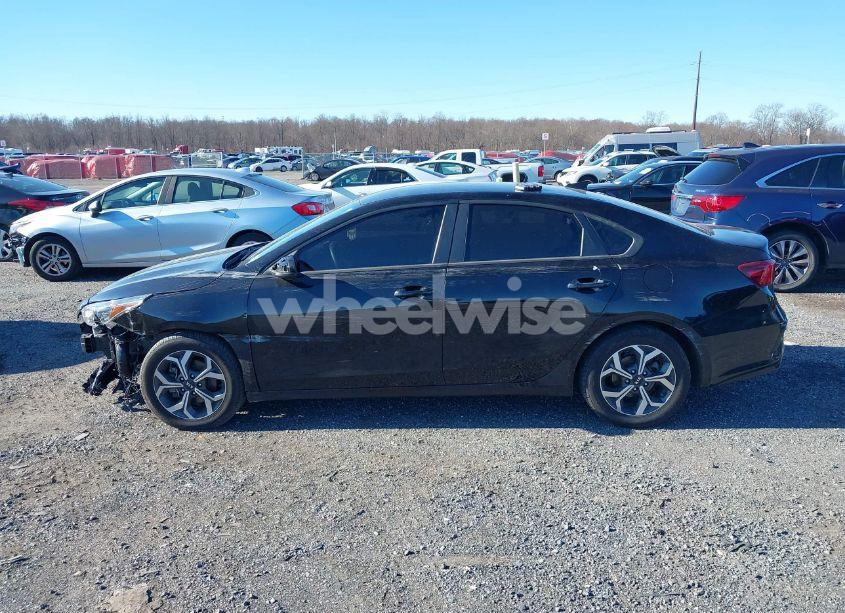 Photo 14 of 2021 Kia Forte LXS (VIN 3KPF24ADXME332599)