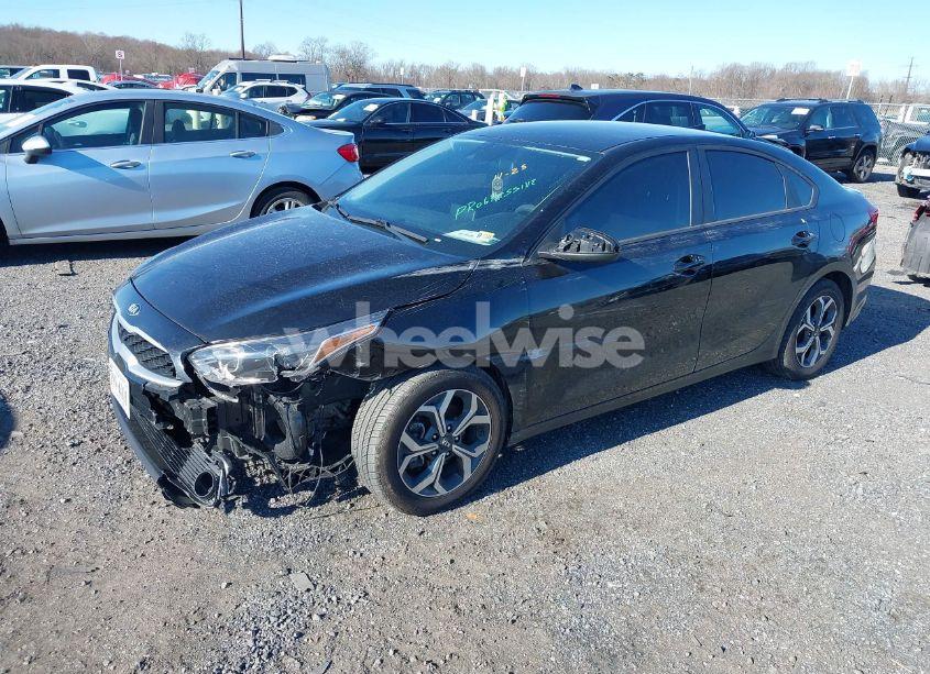 Photo 2 of 2021 Kia Forte LXS (VIN 3KPF24ADXME332599)