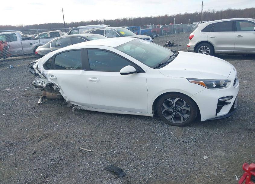 Photo 13 of 2021 Kia Forte LXS (VIN 3KPF24ADXME334093)