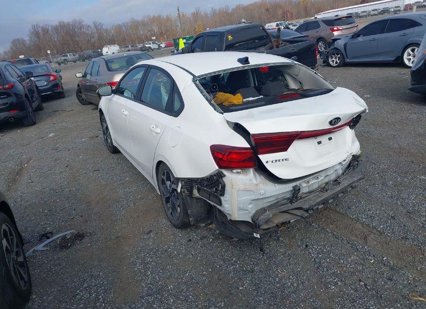 Photo 3 of 2021 Kia Forte LXS (VIN 3KPF24ADXME334093)